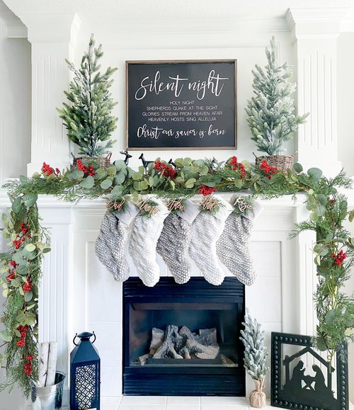 Lvydec Christmas 6Ft Pine Christmas Garland, Realistic Artificial Faux Greenery Garland with Berry and Eucalyptus Leaves Cypress Garland for Mantle Holiday Fireplace Winter Decor