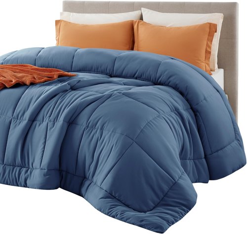 Bedsure Comforter Duvet Insert - All-Season Quilted Full Size Blanket, GentleSoft Down Alternative, Dark Slate Blue, 86 x 82 Inches