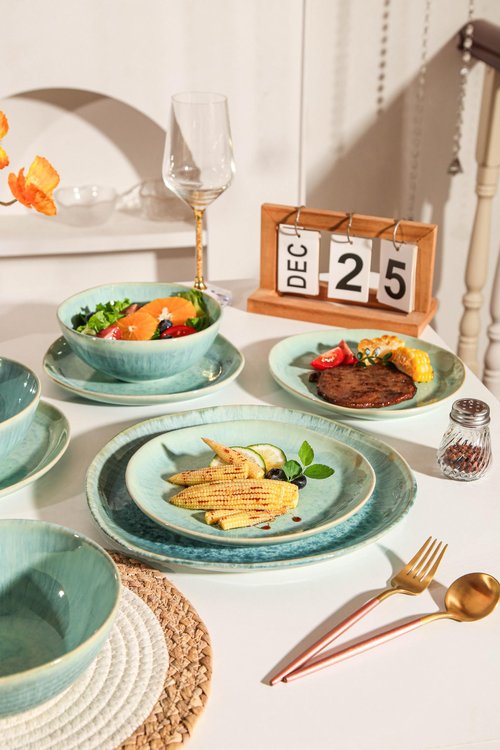 Modern Plates and Bowls Sets 12-Piece Ceramic Dinnerware Set for 4 Blue Kitchen Plates and Bowls Microwave Dishwasher and Oven Safe Stackable Tableware Dinnerware Sets for Everyday Use