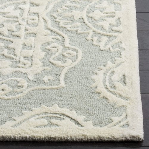 SAFAVIEH Bella Collection 2'3" x 7' Grey/Ivory BEL134B Handmade Premium Wool Runner Rug