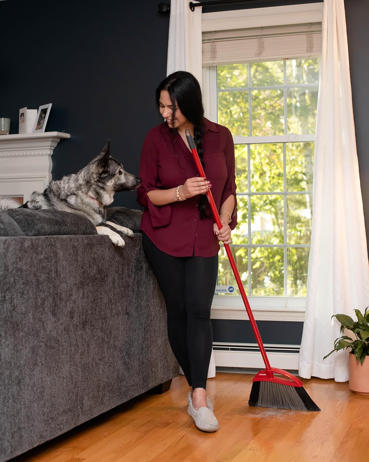 O-Cedar Pet Pro Broom - Step-On Dustpan for Effortless Cleaning | Removes 99% of Pet Hair