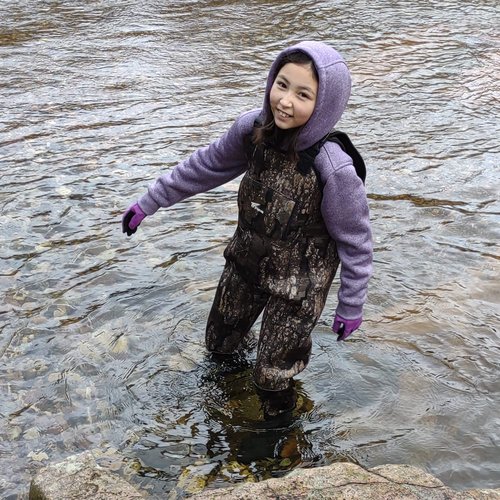 8 Fans Kids Chest Waders with Boots,Neoprene Waterproof Youth Waders Insulated Toddler Hunting & Fishing Waders for Kids Boys Girls Size 10/11