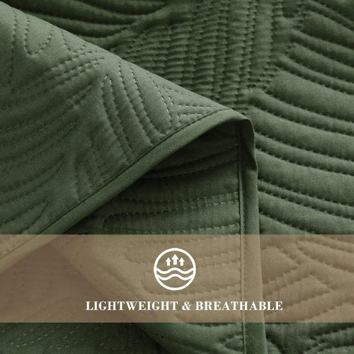 Exclusivo Mezcla King Size Quilt Bedding Set, Lightweight Olive Green Quilts King Size for All Seasons, Soft Microfiber Bedspreads Coverlets Bed Cover with Leaf Pattern, 3 Piece