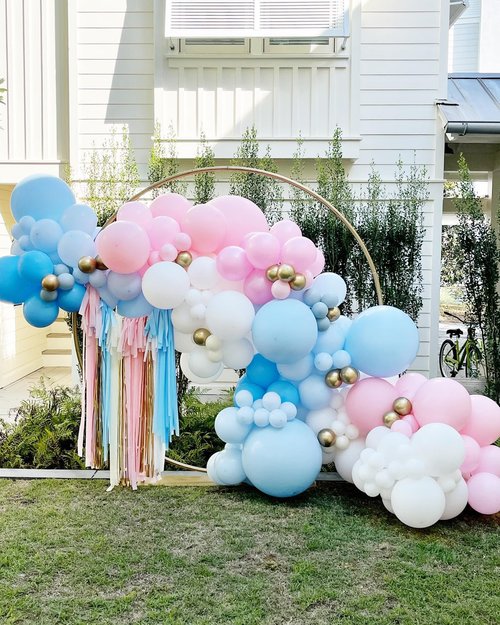 Pink and Blue Balloons Garland Kit, 124pcs Pink White Blue Latex Balloons Arch for Birthday, Baby Shower, Gender Reveal Party Decoration