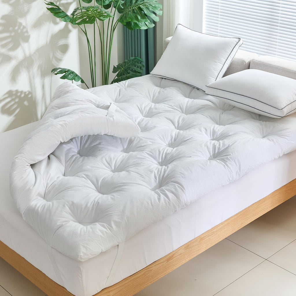 WhatsBedding 3 Inch Feather Bed Mattress Topper, Duck Feather Memory Foam Bed Topper,Soft Fluffy Supportive Pressure Relief Mattress,Queen