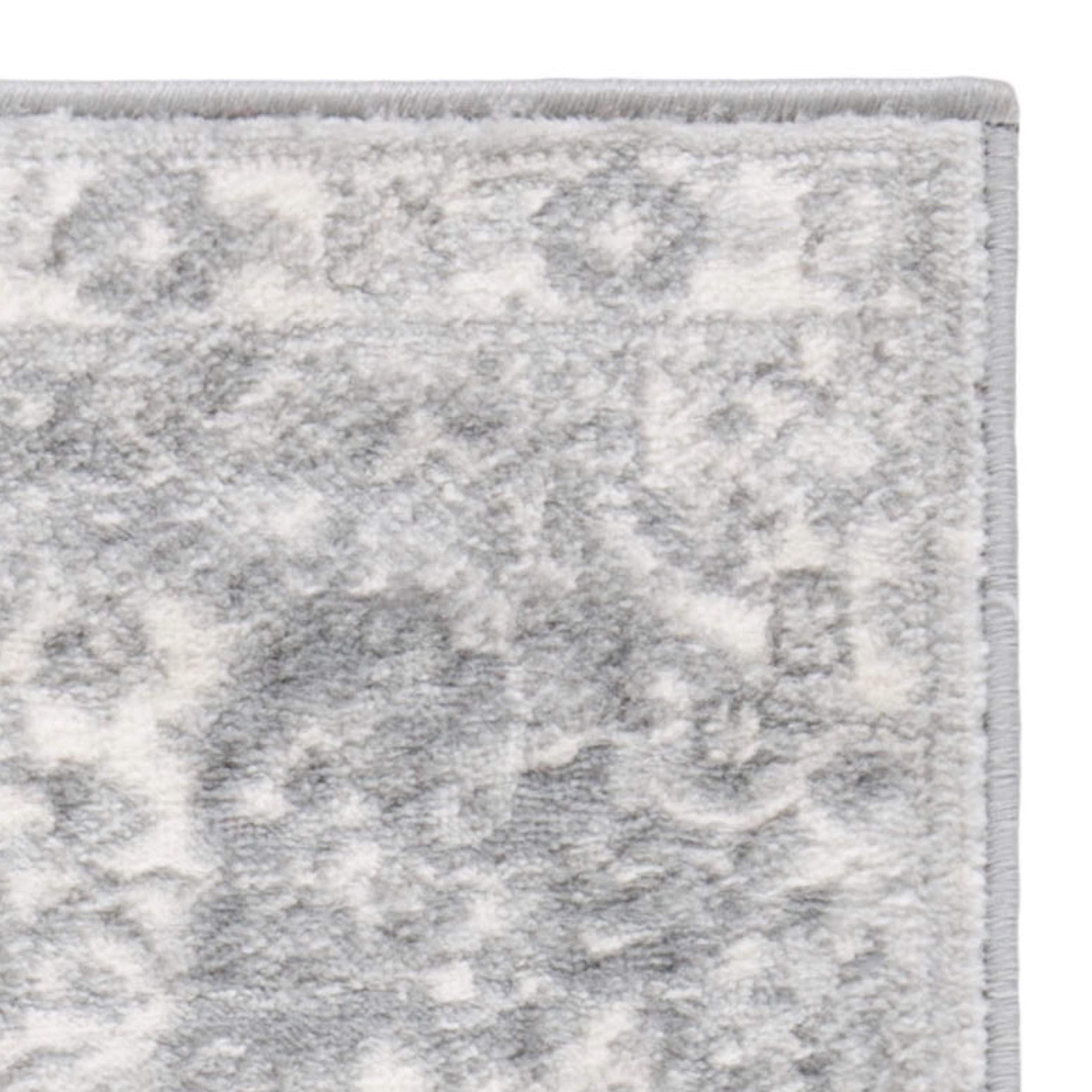 SAFAVIEH Brentwood Collection 2' x 4' Grey/Ivory BNT802F Medallion Distressed Non-Shedding Living Room Bedroom Accent Rug