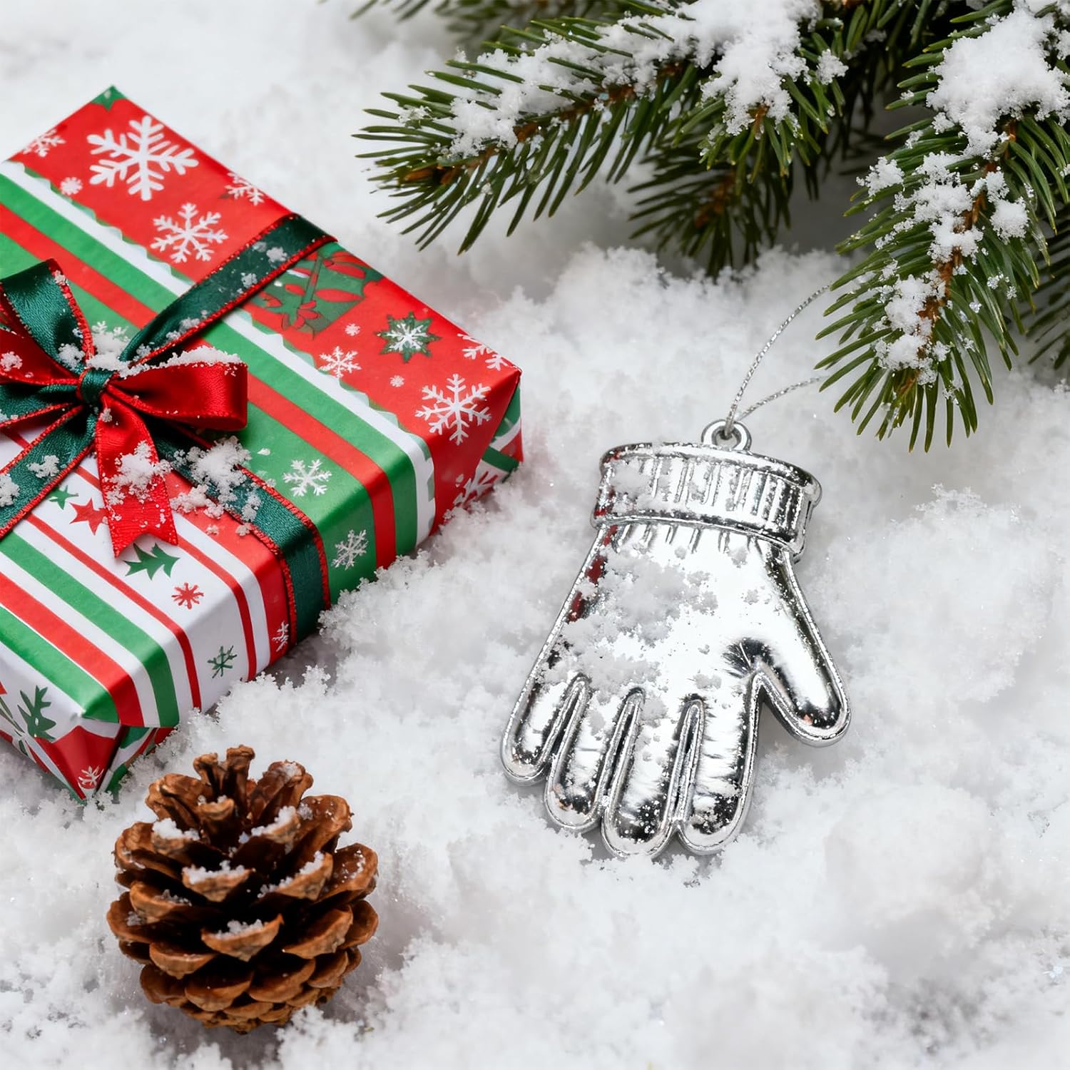Warmtree Artificial Snow Decoration - Sparkling Fake Snow Powder for Christmas | 200g Gift Filler