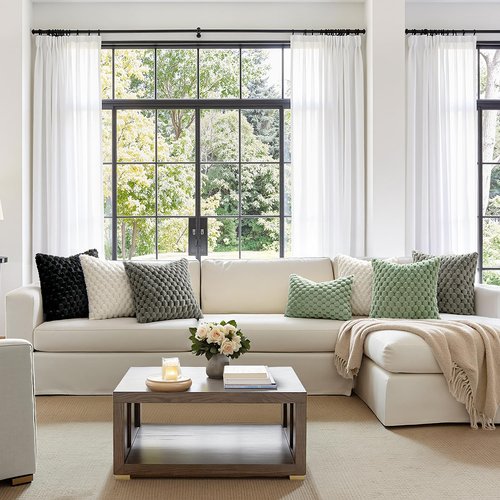 MIULEE Spring Sage Green Faux Fur Decorative Throw Pillow Covers 18x18 Inch Set of 2 Super Soft Cozy Plush Cushion Cases Luxury Fluffy Pillowcases for Sofa Couch Bed Living Room