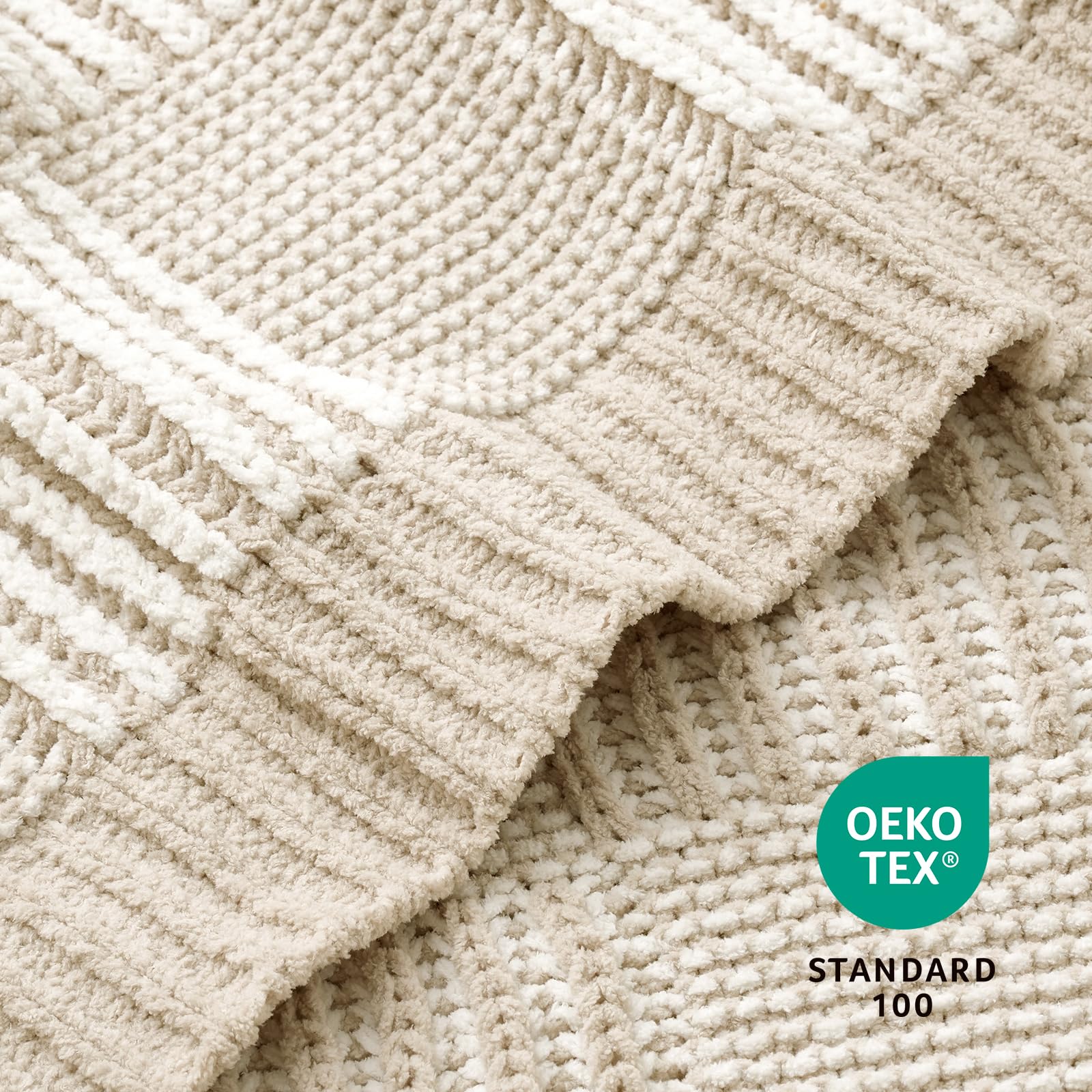 Amélie Home Knit Throw Blanket, Soft Chenille Cozy Breathable Dual Tone Checkered Chunky Decorative Blanket for Couch, Bed & Sofa, French-Inspired Lightweight Warm Gift for Women, Beige, 50"x60"