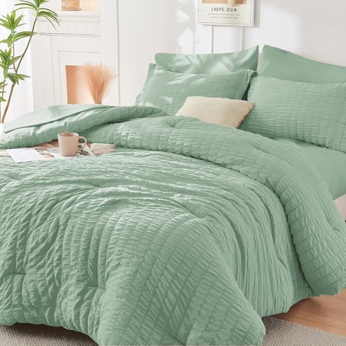 HYMOKEGE Queen Comforter Set - Luxury Sage Green Seersucker 7-Piece Bedding Set | All-Season Comfort