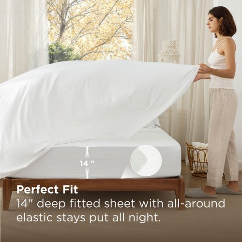 Bedsure King Size Comforter Set, White Soft Prewashed Bedding for All Seasons, 7 Pieces Warm Winter Down Alternative Bed Set, Fluffy Bed in a Bag with Sheets, Pillowcases & Shams