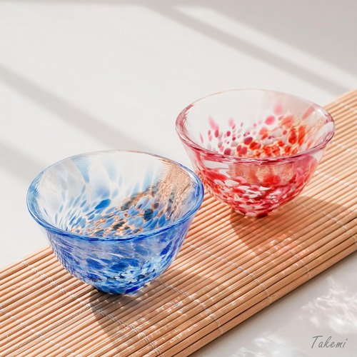 Japanese Handcrafted Cup Set – Traditional Glassware for Cold Beverages, Made in Japan (Nebuta Sake Decanter with 2 Cups Set(Pink and Blue), Decanter (12.3 fl oz - 365ml), Cup (1.7 oz - 50ml))