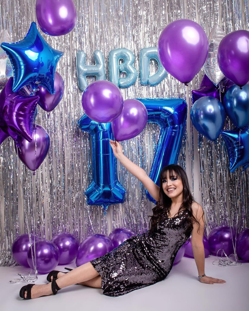 Number 17 Balloon by [Brand Name] - 40-Inch Navy Blue Birthday Decoration for 17th Party