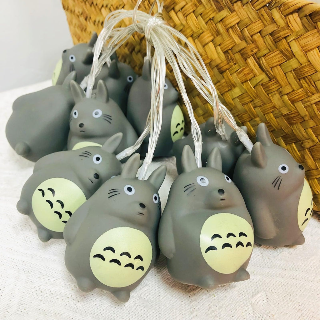 Sezrgiu Cute Cat Light 1.65m 10LED Cat Night Light Chinchilla String Lights Battery Powered for Kid's Bedroom Birthday Christmas Holiday Decoration (Grey Cat)