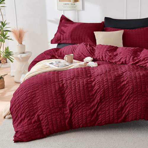 HYMOKEGE California King Comforter Set - Luxury 7-Piece Red & Black Seersucker Bedding | All-Season Comfort