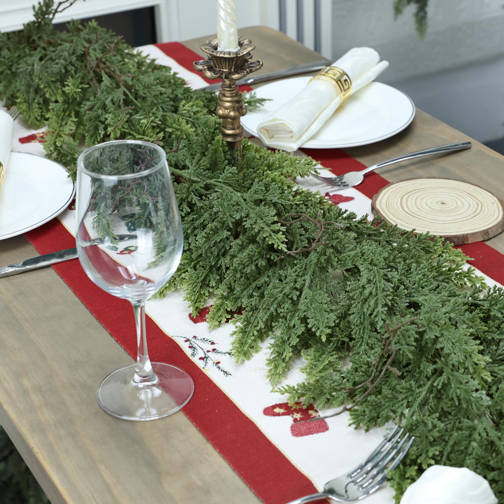 MDSTBN 6ft Christmas Garland Realistic Soft and Thickness Green Faux Cedar Pine Garland Artificial Cedar Cypress Garland for Home Fireplace Wall Indoor Outdoor Holiday Party Home Decoration