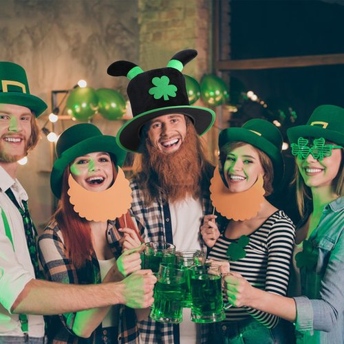 codree St. Patrick Day Tree Topper Hat, St. Patrick's Elf Legs Velvet Hat Tree Topper, Irish Green Shamrock Top Hat Tree Decoration for St. Patrick's Day Holiday Home Party Decor Fancy Dress Costume
