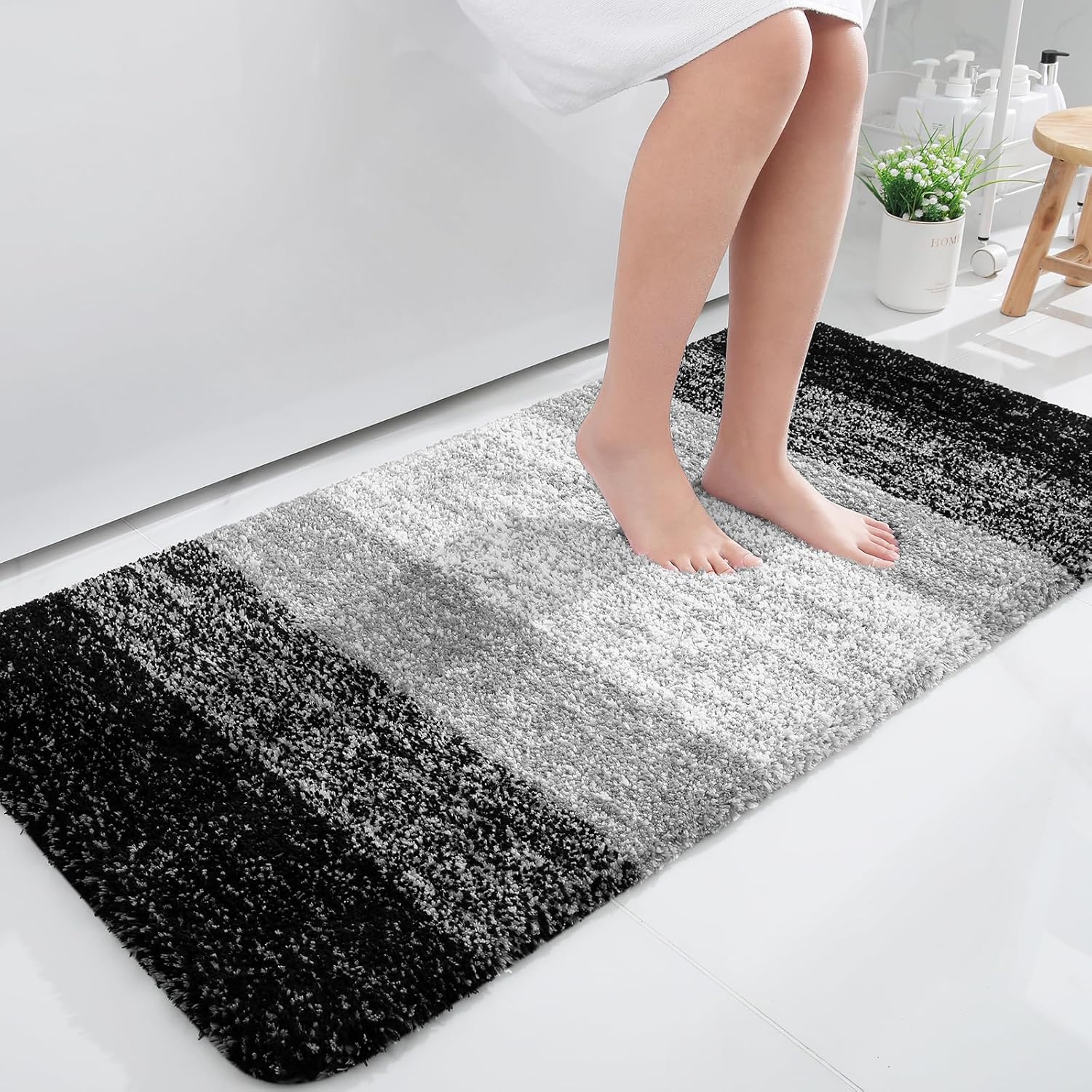 OLANLY Large Bathroom Rugs - Extra Soft Microfiber Mat, Quick Dry & Machine Washable | 45x27, Black