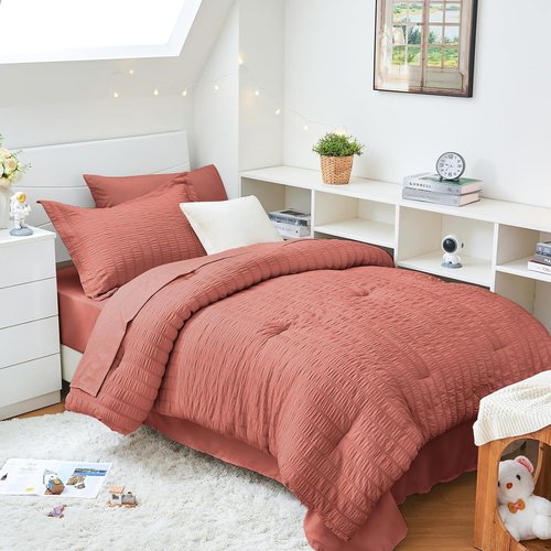 HYMOKEGE Twin XL Comforter Set - Luxury 5-Piece Seersucker Bedding Set for All Seasons | Includes Comforter, Sheets, Pillowcase & Sham