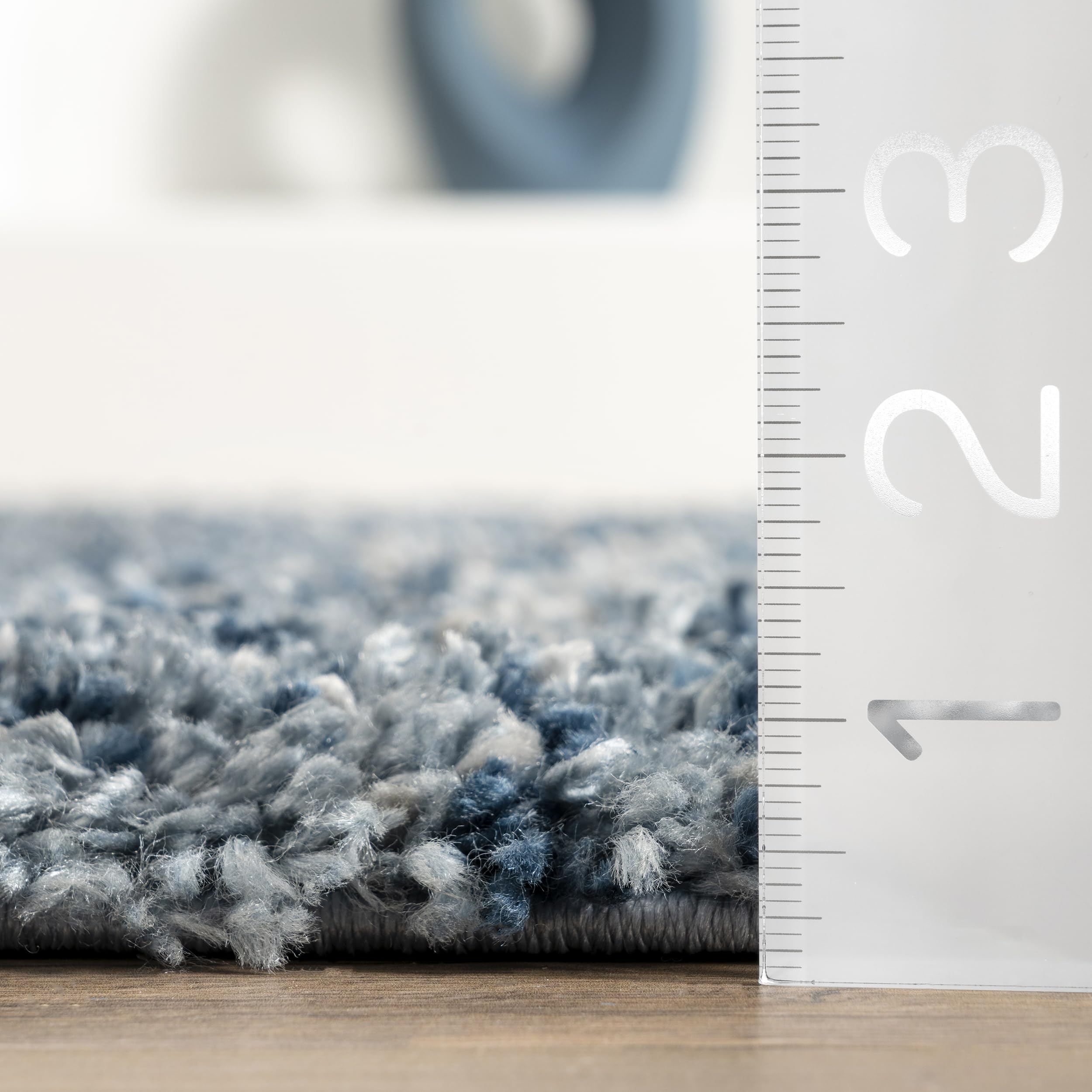 nuLOOM Brooke Shag Tasseled Area Rug - 2x8 Runner Shag Rug Casual Blue/Ivory Rugs for Living Room Bedroom Dining Room Nursery Entryway Hallway