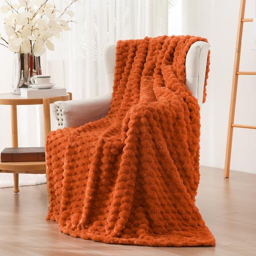 Vessia Flannel Fleece Throw Blanket, 3D Jacquard Burnt Orange Fuzzy and Warm Blanket for Couch, Sofa, Bed, 300GSM Super Soft Touch Cozy Home Decor for All Seasons (50x40 inches)