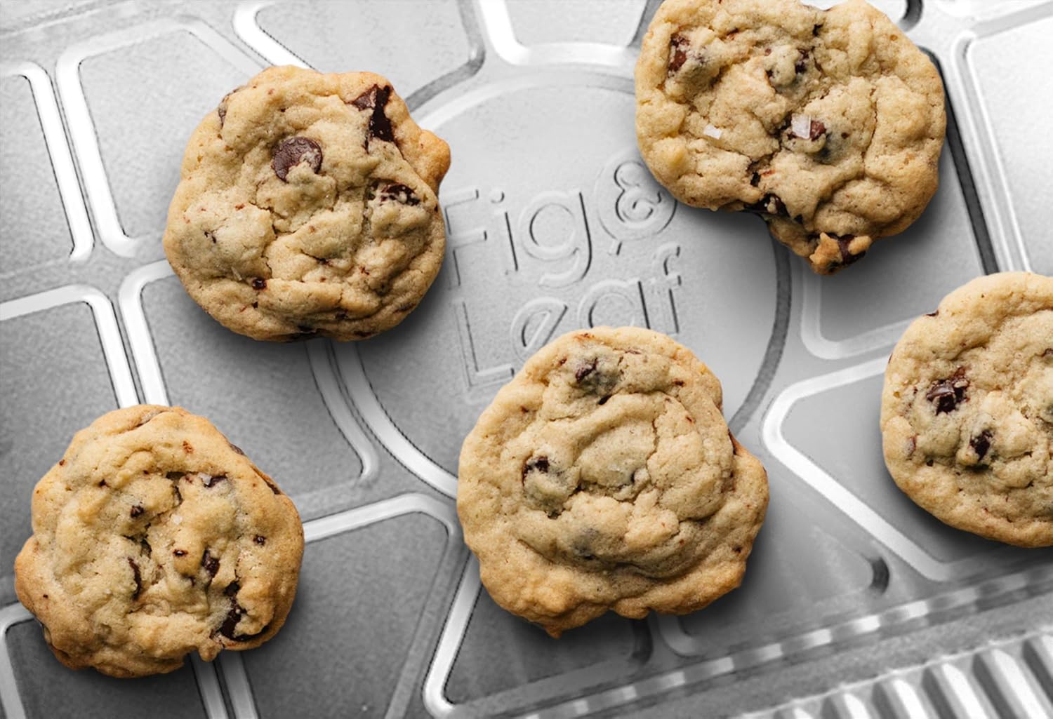 Skiennix Disposable Aluminum Foil Baking Sheets - Heavy Duty Nonstick 1/4 Size Cookie Trays | 12.8” x 8.9” (25 Pack)