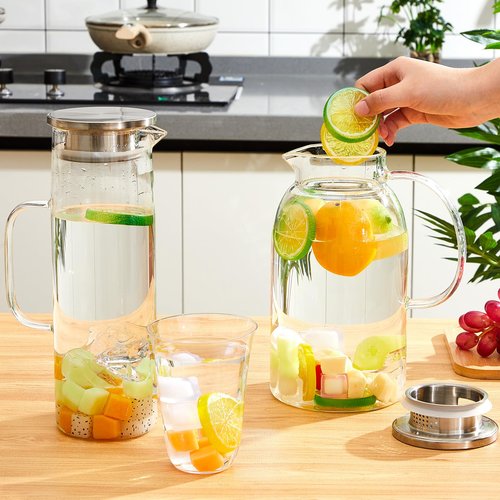 Didaey 4 Pcs 1.5/1.8/2 Liter Glass Pitcher with Lid and Spout Heat Resistant Glass Water Carafe with Handle for Hot/cold Beverages Large juice Jug for Juice Coffee Iced Tea, 51oz, 61oz, 68oz