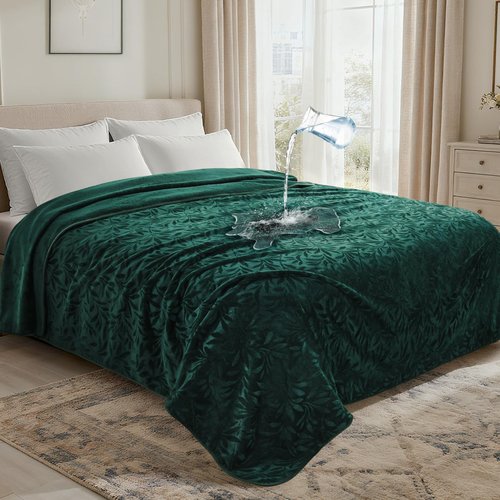 LOOBANI Waterproof Blanket for Bed, Soft Flannel Love Blanket 80"x90" for Queen & King Beds, Stain & Spill Proof Couch Protector for Pet Messes, Includes Storage Bag, Travel-Friendly