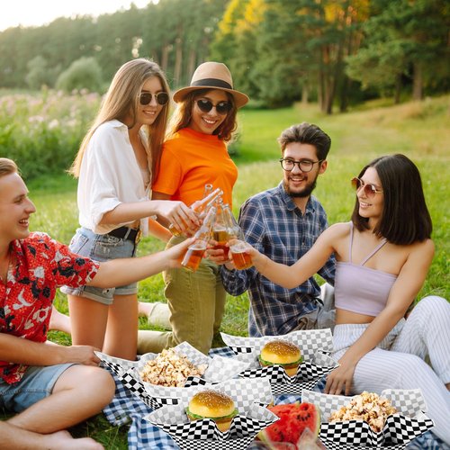 Geosar 100 Pcs Gingham Party Supply Disposable Paper Food Tray Bulk Disposable Food Boat with Checkered Wax Paper Sheet Checkered Wrapping Supply for Carnival Picnic Birthday Party (Black White)