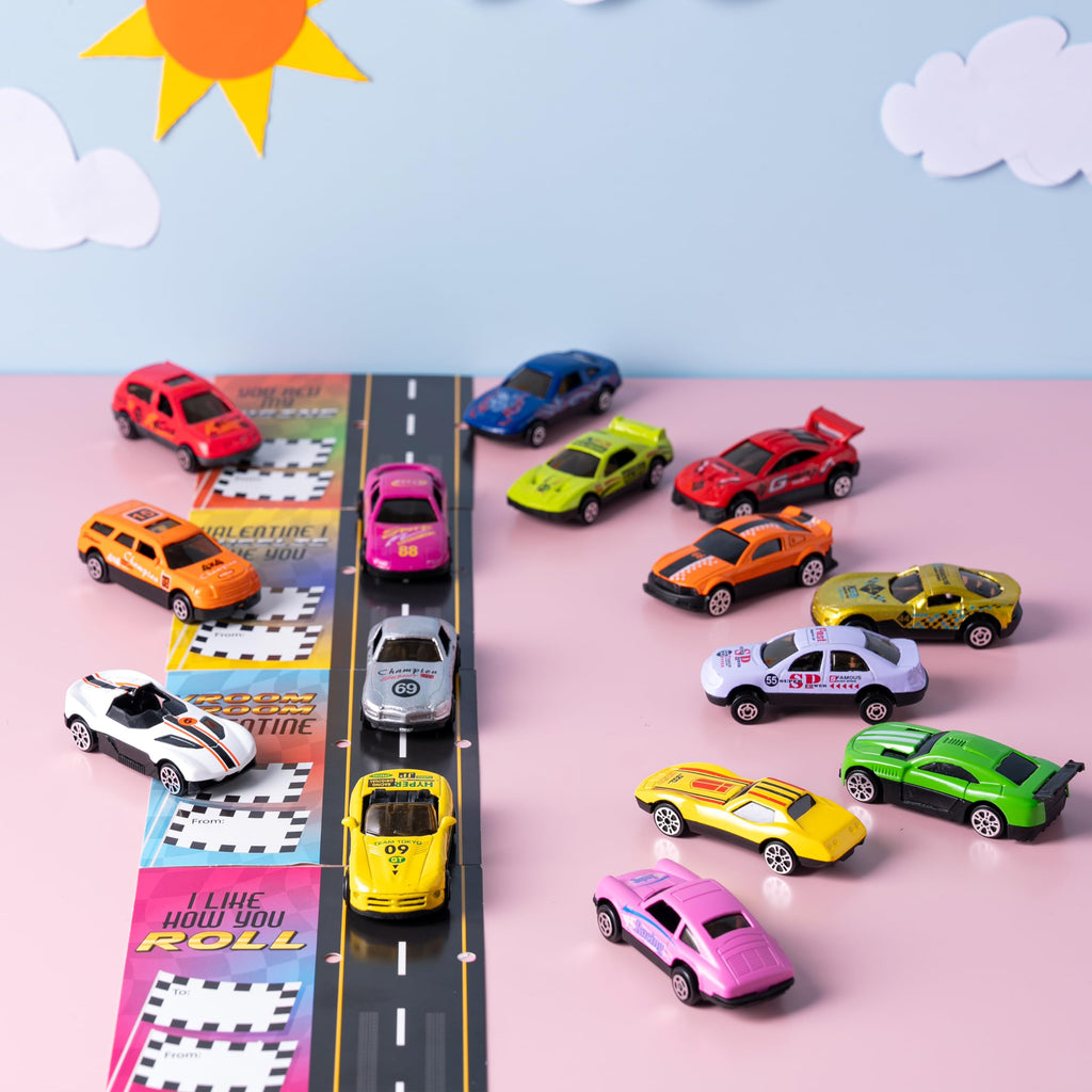 JOYIN 35 Valentines Day Die-Cast Racing Cars Gift Cards for Kids with Valentine’s School Classroom Exchange Greeting Cards, Vehicle Party Favor Toy Supplies