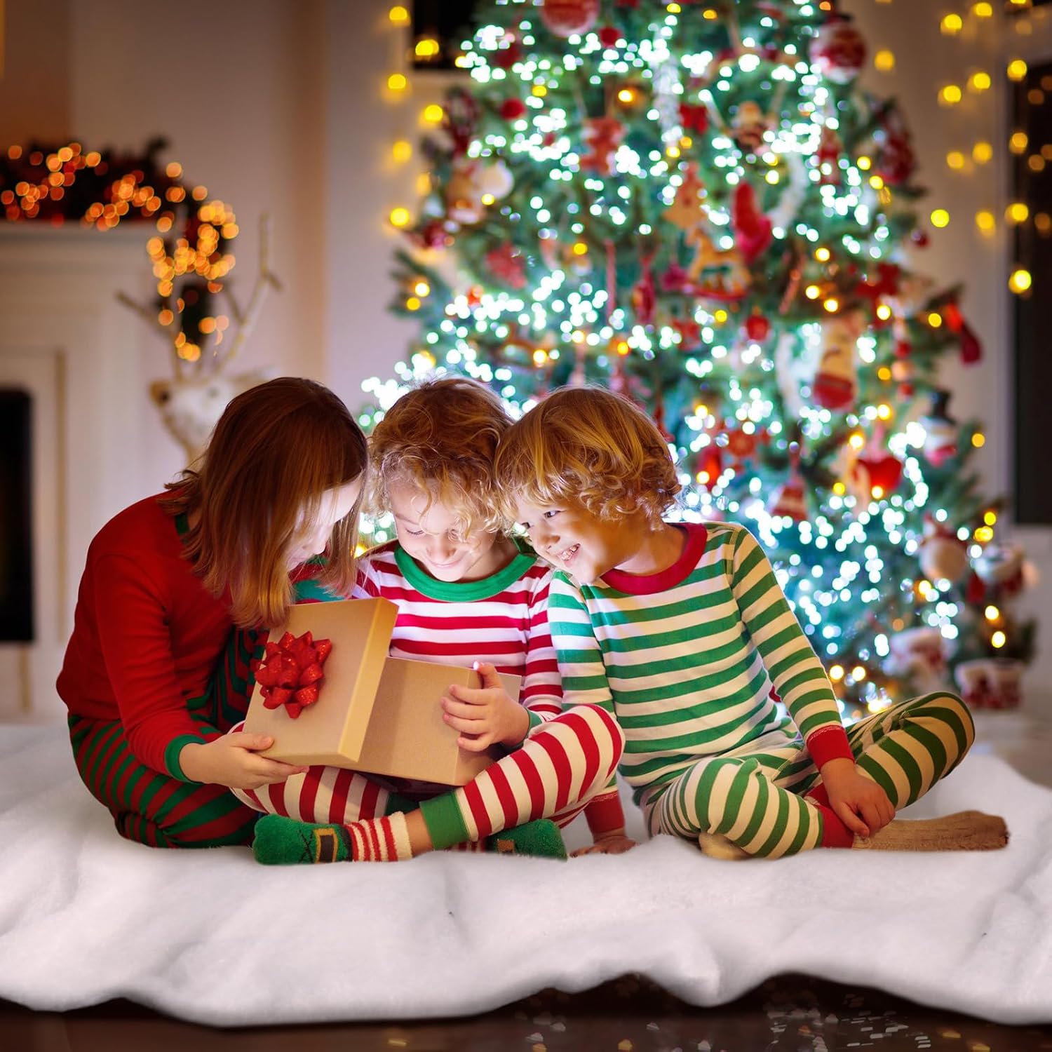 Tondiamo Christmas Snow Blanket Roll - 5ft x 10ft Artificial Winter White Mat for Holiday Decor | 2 Pack