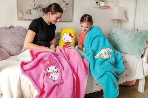 Department 56 Snowpinions Sanrio My Melody Holding a Strawberry Throw Blanket, 45 by 60 Inch, Multicolor