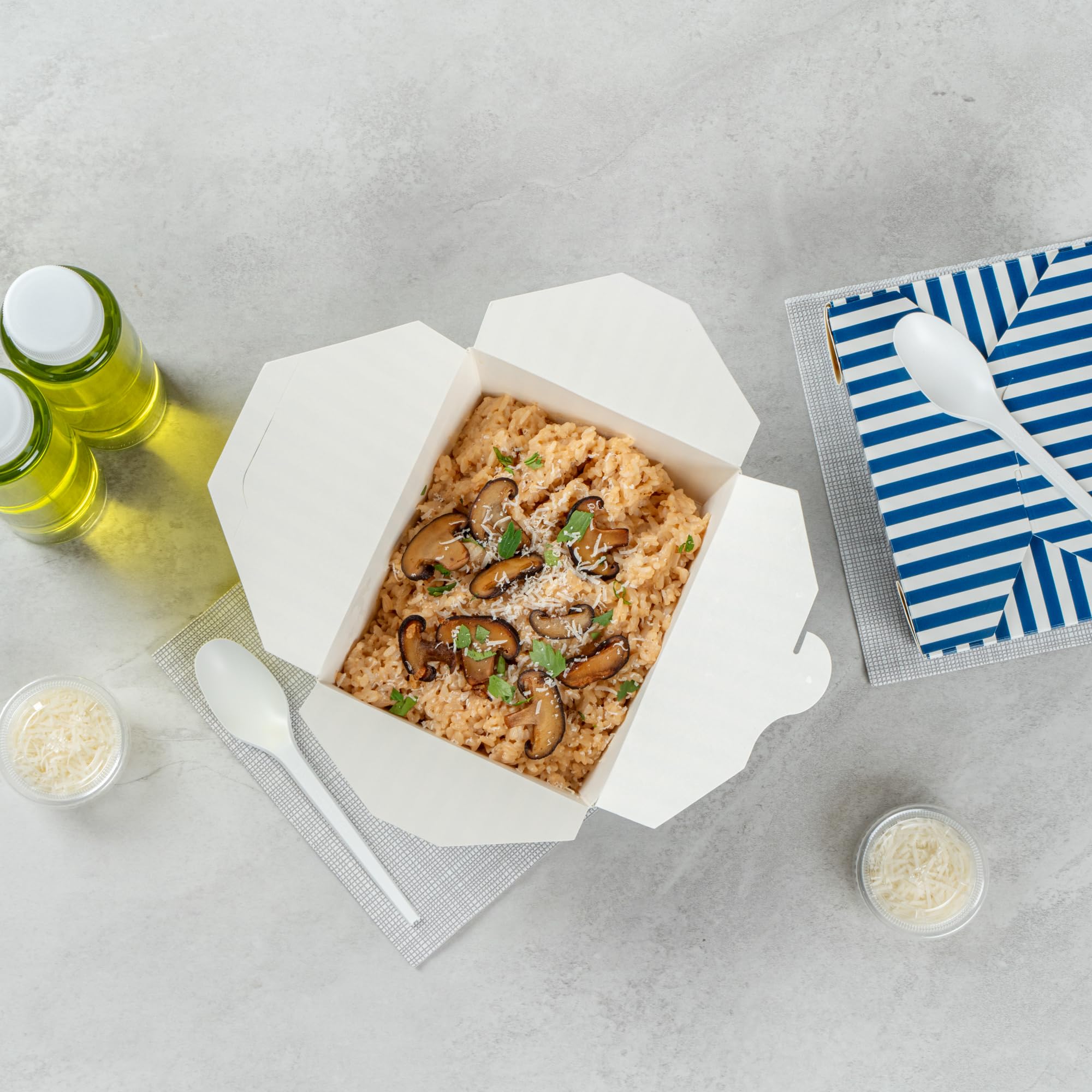 Restaurantware-Bio Tek 6.7 x 5.5 x 2.6 Inch Food Containers, 200 Durable Takeaway Boxes - Disposable, Striped, Blue And White Paper 45 Ounce Takeout Boxes, Rectangle, For Takeouts And Delivery
