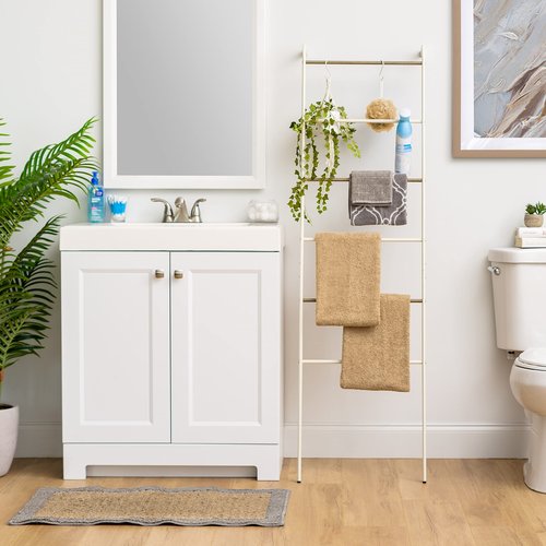 IRIS USA Clothing Rack, Blanket or Garment Ladder, Easy to Assemble, Standing Metal Sturdy Garment Rack, Small Space Storage Solution, Modern Versatile Design, Long-Term Durability, Ladder, White