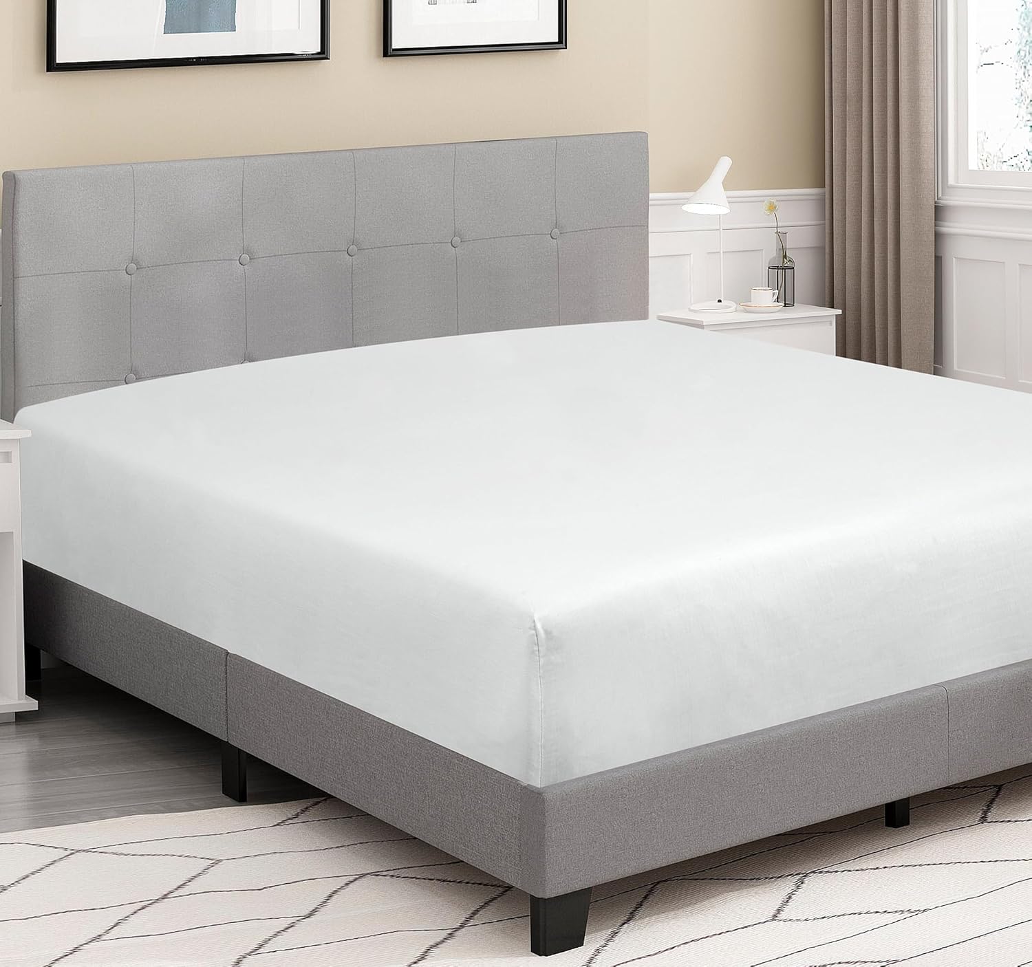 Royale Linens 300 Thread Count Fitted Sheet - Super Soft 100% Long Staple Cotton | Queen Size, White