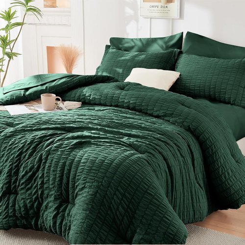 HYMOKEGE Emerald Green Comforter Set - Luxurious 7-Piece All-Season Bedding in Full Size