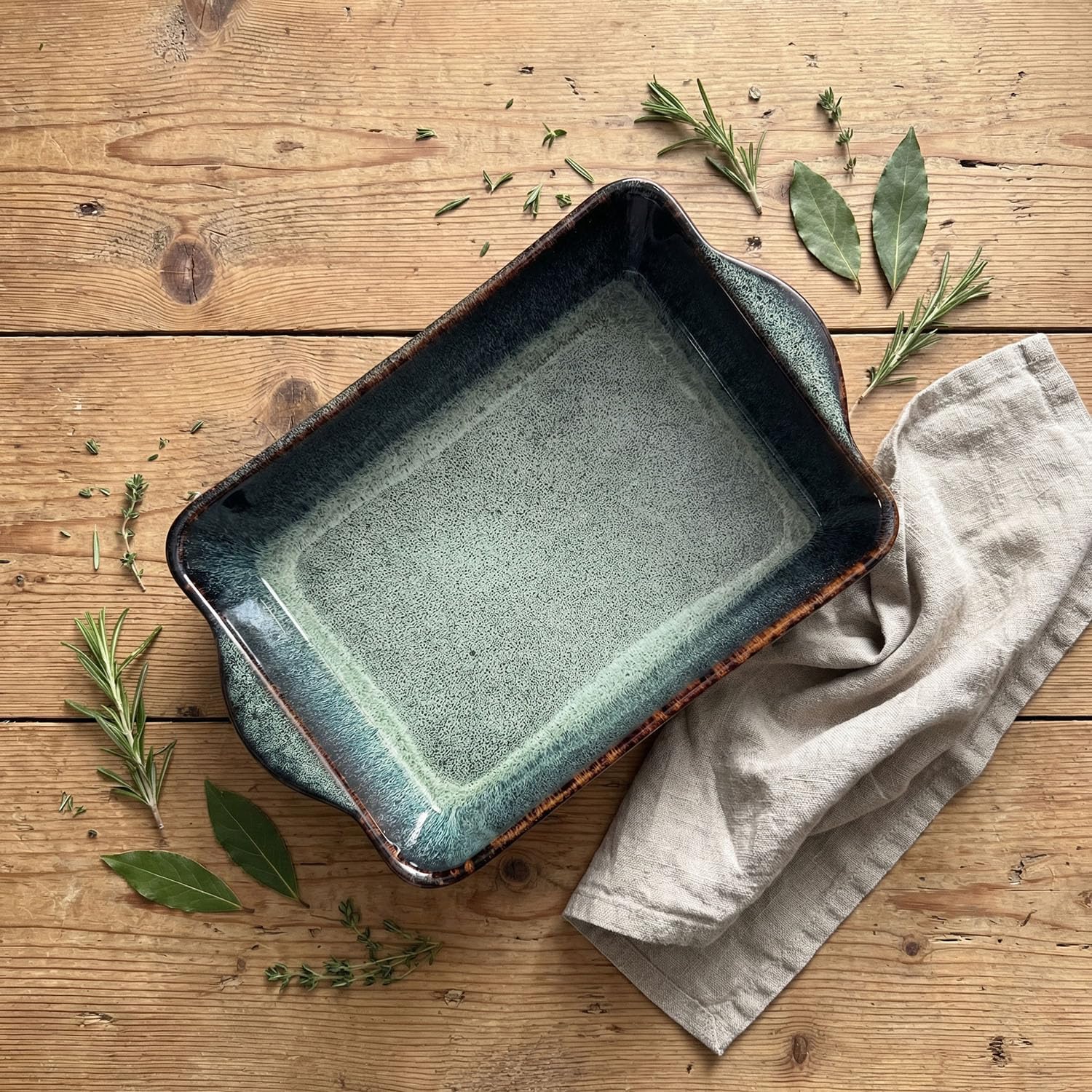 Regine Switzerland Ceramic Casserole Baking Dish - 2 Quart Oven Safe Lasagna Pan | Durable 10 x 8 Inch Bakeware