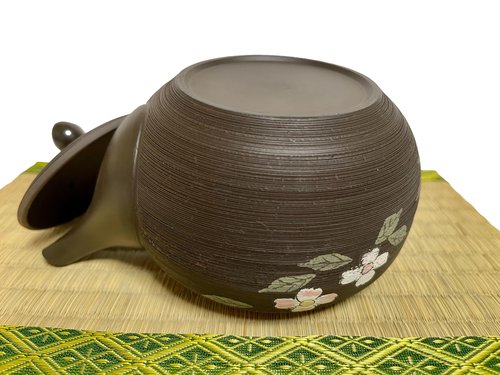 Japanese Kyusu tokoname Clay Teapot 15.5 fl.oz. Pine Bark Pattern with Flower Water Tree Pattern SHUNJUU from Japan F23zj504