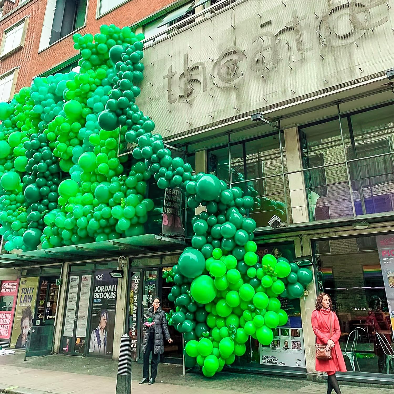 PartyWoo Green Balloons - 100 Pcs 5 Inch Latex Helium Balloons for Birthday & Baby Shower Decor