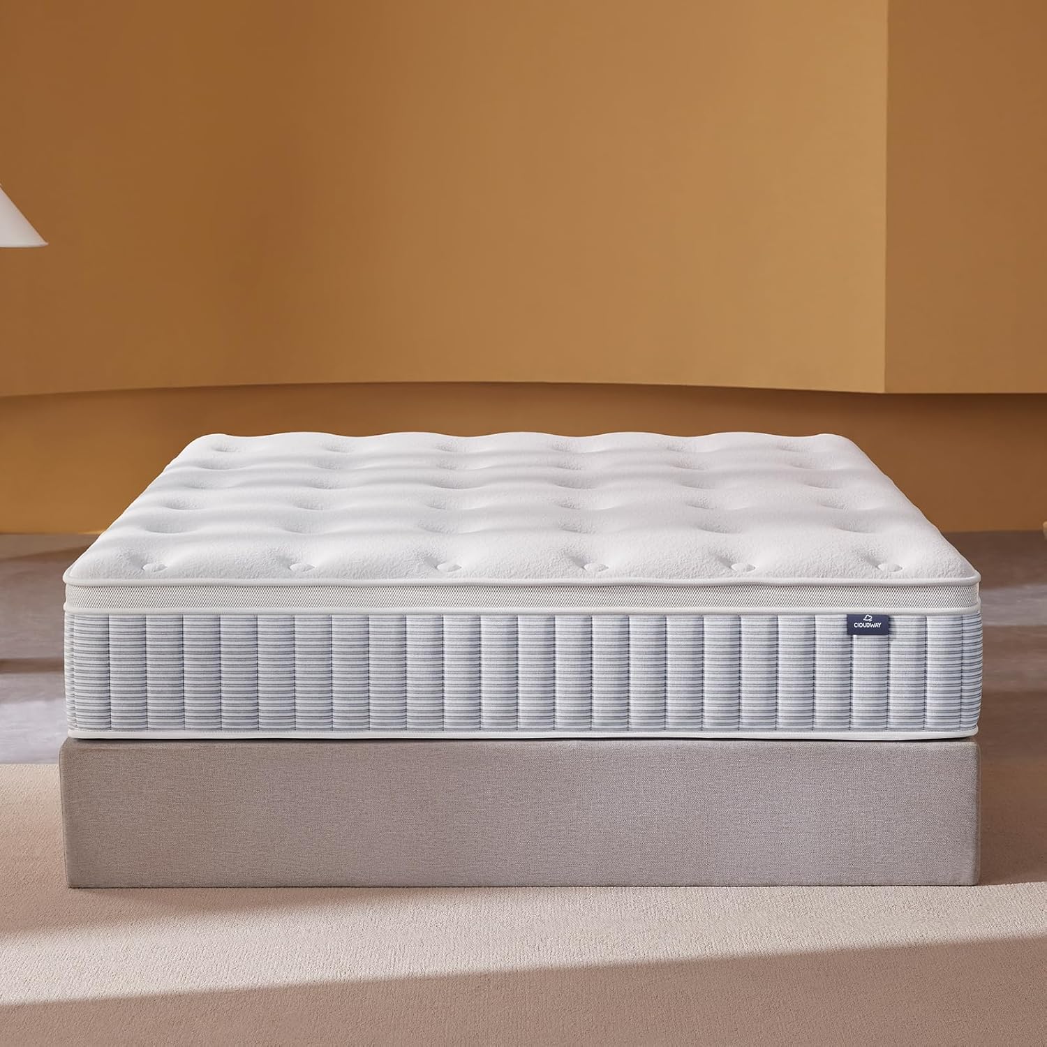 Queen Mattress - 14 Inch Hybrid Memory Foam with Reinforced Edge Support & Zoned Coils