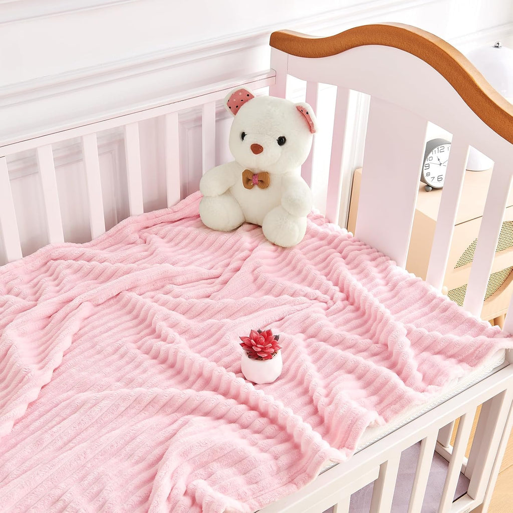 Skiennix Soft Fleece Baby Blanket - Ultra Cozy Lightweight Pink Blanket for Newborns | 30x40 Inch