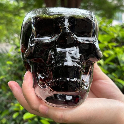 TVIAOH 700ML 24oz 4pcs Skull Wine Glass Cup Funny Large Glasses, Drinking Glass Vodka Spirits Cup Glass Halloween Decorations Gifts Halloween Themed Party Holiday Gifts New Skull Cup 4set