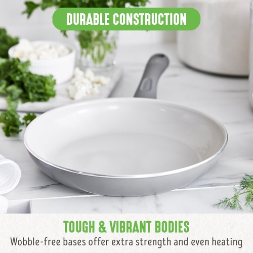 GreenLife Soft Grip Healthy Ceramic Nonstick 8" Frying Pan, PFAS & PFOA-Free, Dishwasher Safe, Egg Omelet Skillet, Cookware for Easy Cooking, Non-Stick Kitchen Essentials, Grey