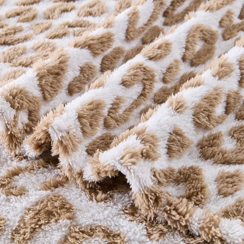 FY FIBER HOUSE Fluffy Blanket Cheetah Print Blanket Twin Blankets for Bed Couch - 60"x80", Brown
