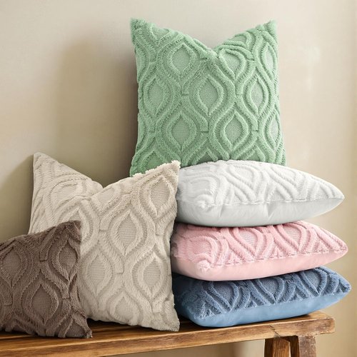 decorUhome Throw Pillow Covers - Soft Plush Faux Wool Beige | Set of 2, 18x18 Inch Square Accent Pillows