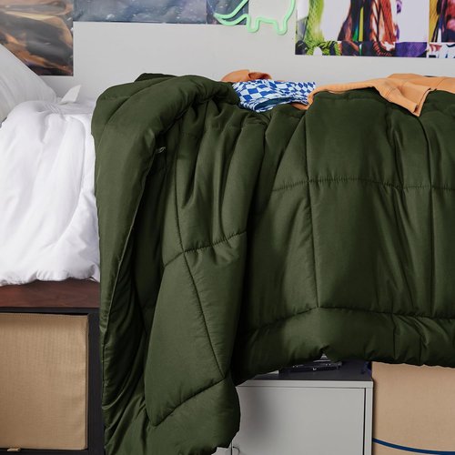 Bedsure Comforter Duvet Insert - All-Season Twin Size Quilted Down Alternative Bedding | Olive Green 88 x 68 Inches