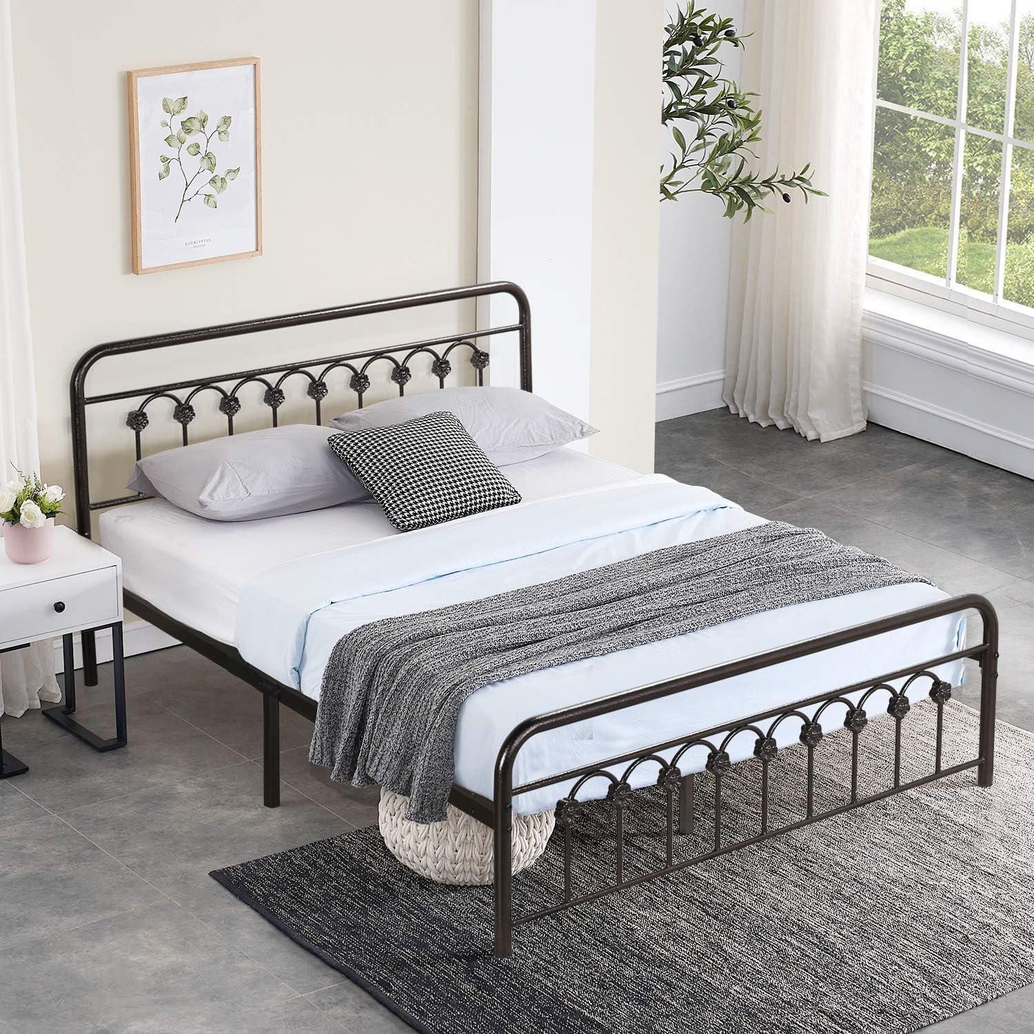 VECELO Full Size Metal Platform Bed Frame with Headboard and Footboard, Mattress Foundation with Steel Slat Support/No Box Spring Needed/Easy Assembly, Dark Copper