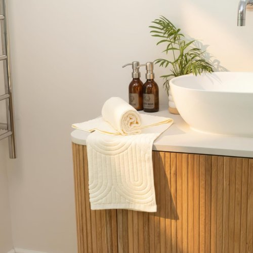 KIBAGA Decorative Hand Towels - Luxurious Set of 2 Soft Boho Cotton, Absorbent & Quick-Dry for Bathroom or Kitchen