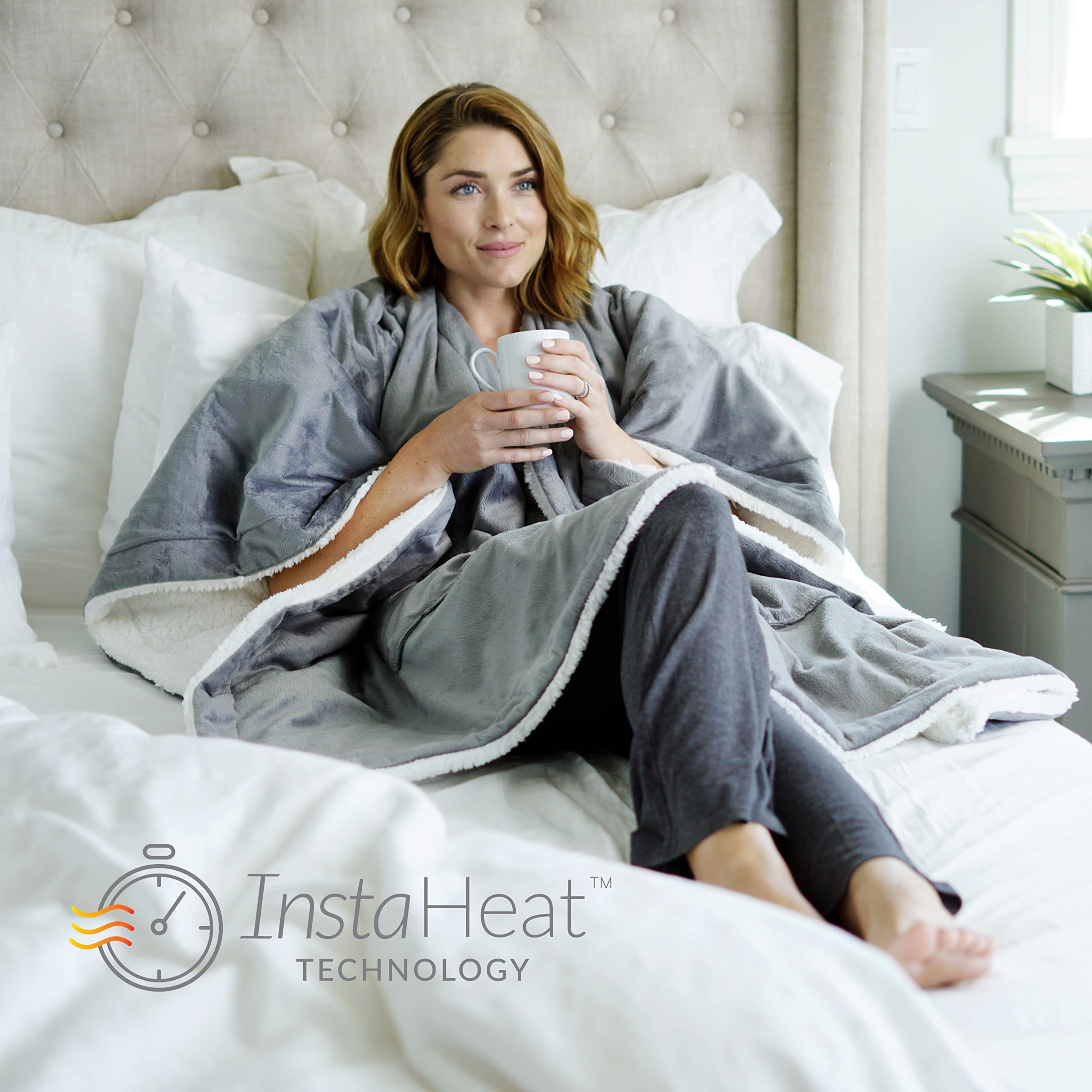 Pure Enrichment PureRelief Plush Heated Shawl - 4 InstaHeat Settings, Wearable Design with Snap Closures, Deep Pockets, Soft Micromink & Sherpa Fabric, Auto Shut-Off Timer, & Machine Washable