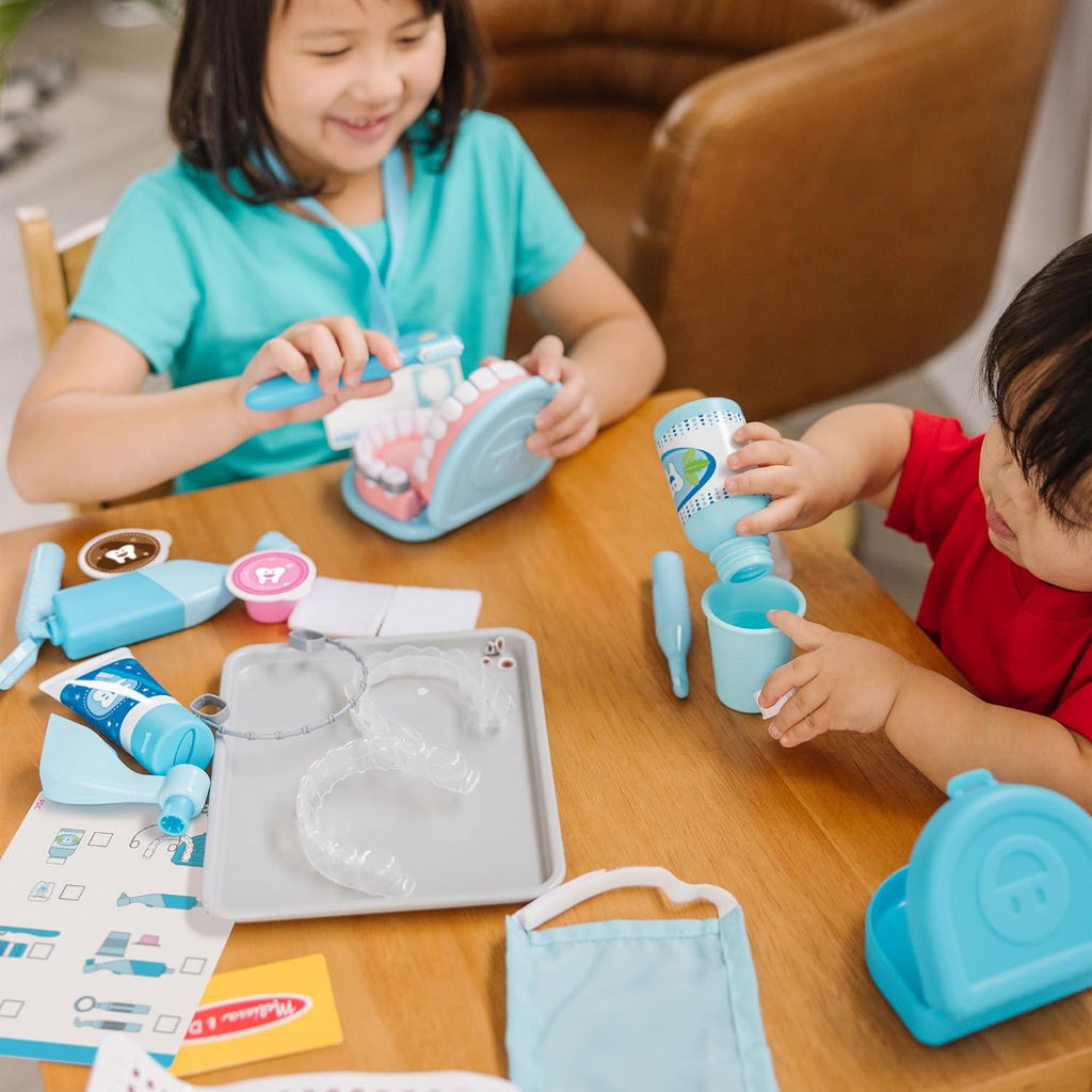 Melissa & Doug Super Smile Dentist Play Set - 25-Piece Kit with Oversized Teeth & Tools for Kids 3+